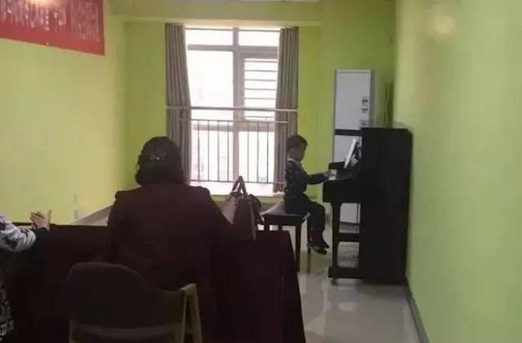 音符承载梦想，旋律奏响希望|祝贺漯河市第三届713贵宾会检测线路钢琴艺术周完美落幕