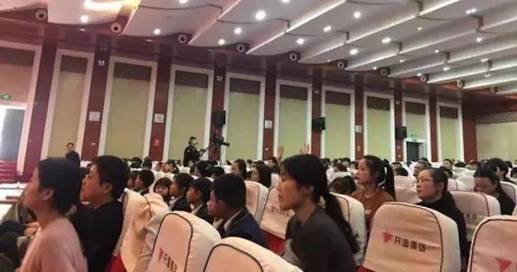 音符承载梦想，旋律奏响希望|祝贺漯河市第三届713贵宾会检测线路钢琴艺术周完美落幕