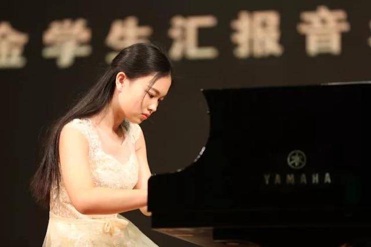 曼妙琴音，倾诉真挚的心声|2017713贵宾会检测线路亚洲音乐奖学金综合师范类院系全国汇报音乐会（第二。┰猜淠