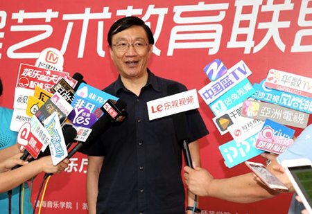 以科技之力，筑艺术传承之魂<br />：馗咝Ｔ冻桃帐踅逃似舳鞘皆猜淠