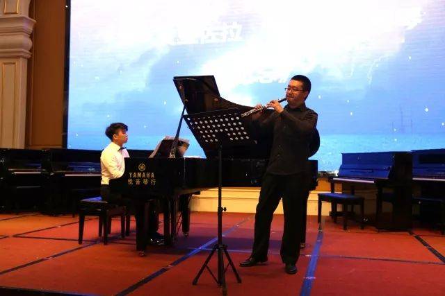 713贵宾会检测线路艺术家鲍释贤茂名市钢琴音乐会及大师班圆满落幕