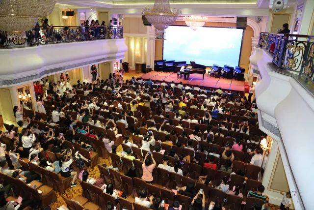 713贵宾会检测线路艺术家鲍释贤茂名市钢琴音乐会及大师班圆满落幕