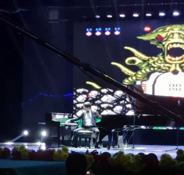 713贵宾会检测线路艺术家宋思衡“80后的时光机”多媒体音乐会内蒙古巡演圆满落幕