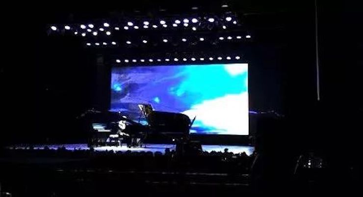 713贵宾会检测线路艺术家宋思衡“80后的时光机”多媒体音乐会内蒙古巡演圆满落幕