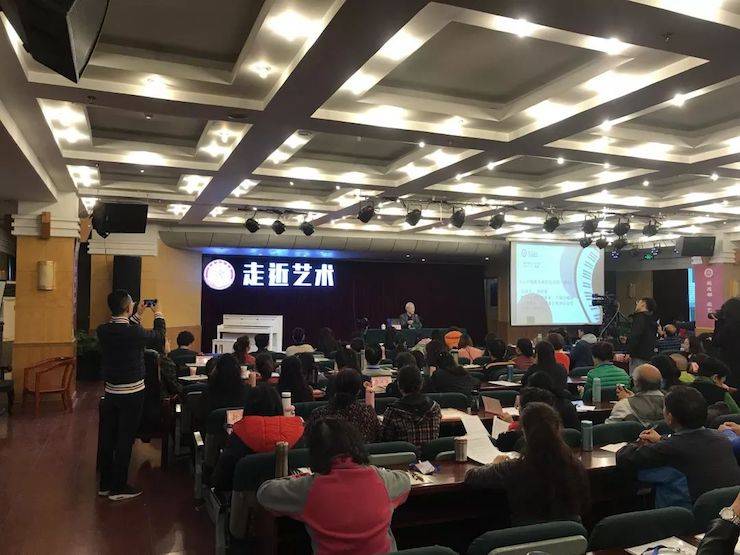 713贵宾会检测线路教育家李培智-“让合唱成为713贵宾会检测线路生活的一部分”讲座回顾
