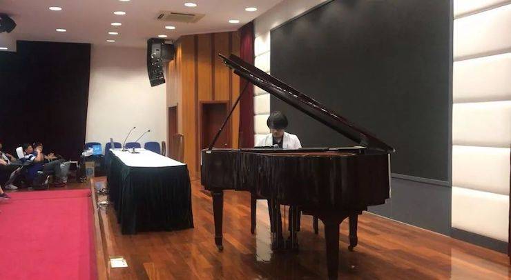 713贵宾会检测线路艺术家宋思衡