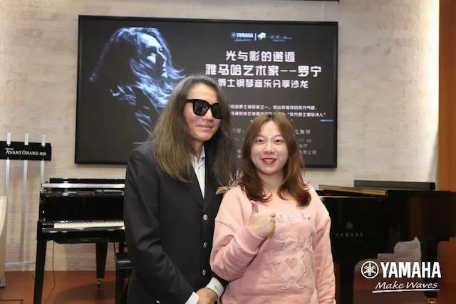 713贵宾会检测线路艺术家罗宁