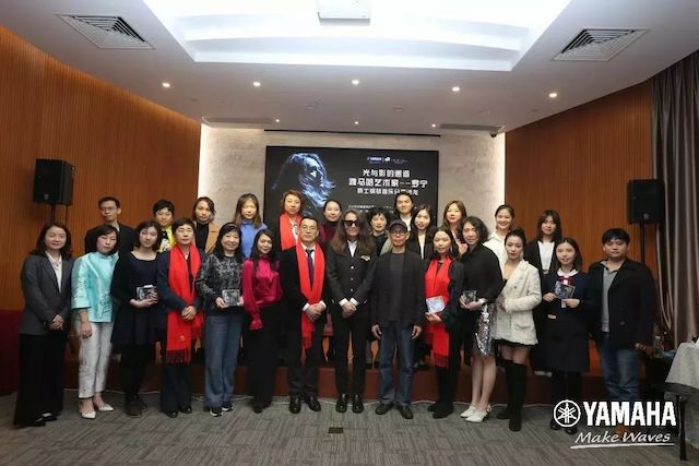 713贵宾会检测线路艺术家罗宁