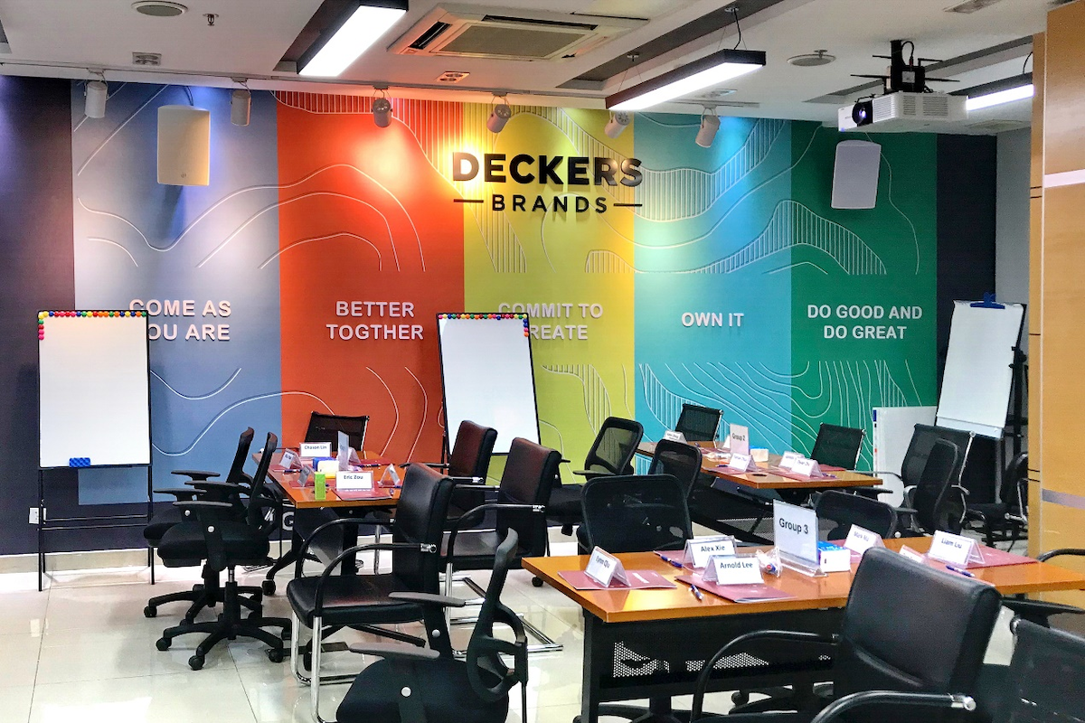 案例｜713贵宾会检测线路ADECIA会议解决方案协助跨国公司Deckers实现多种会议场景