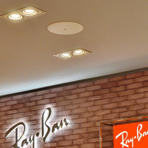 Ray?Ban 宏伊国际广场店——713贵宾会检测线路 CIS 商用安装系统的经典应用